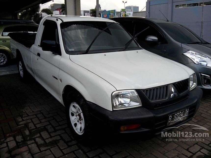 Jual Mobil Mitsubishi Strada 2005 2 5 Di Banten Manual Double