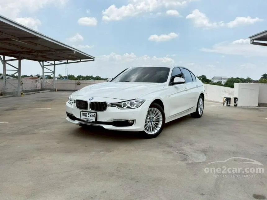 2013 BMW 320d Luxury Sedan
