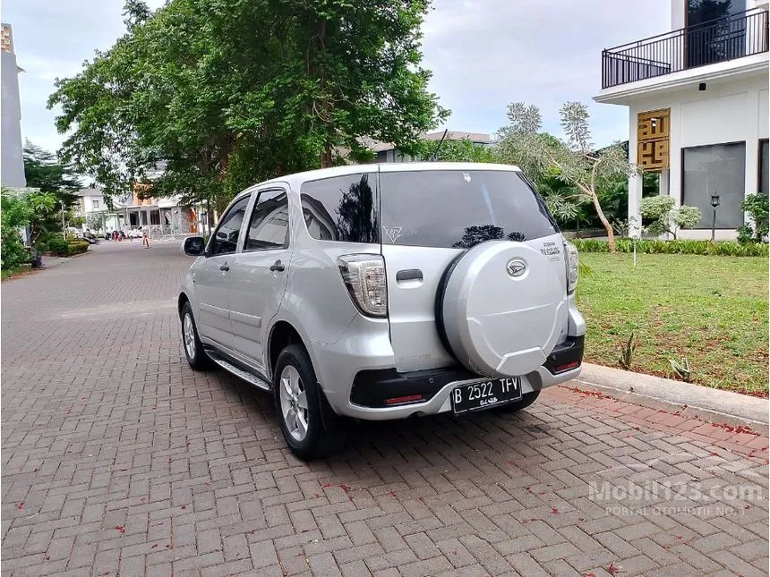 2016 Daihatsu Terios EXTRA X SUV