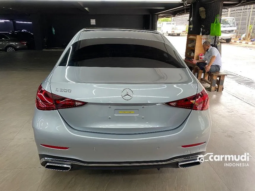 2025 Mercedes-Benz C300 AMG Line Sedan