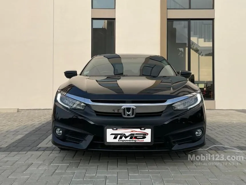 2016 Honda Civic ES Sedan