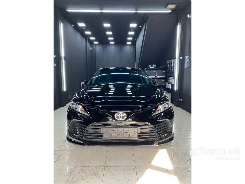 2021 Toyota Kijang Innova V Luxury 50th Anniversary Edition MPV