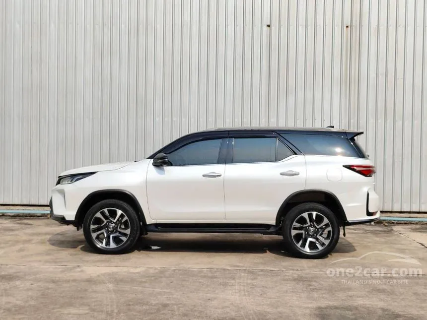 2023 Toyota FORTUNER Legender SUV