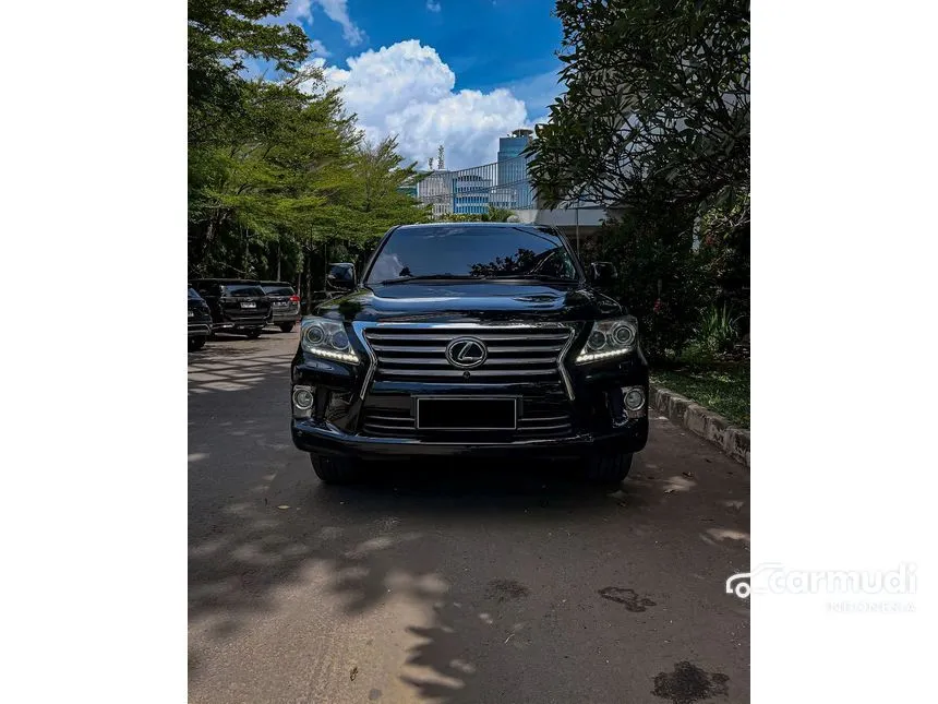 2013 Lexus LX 570 SUV