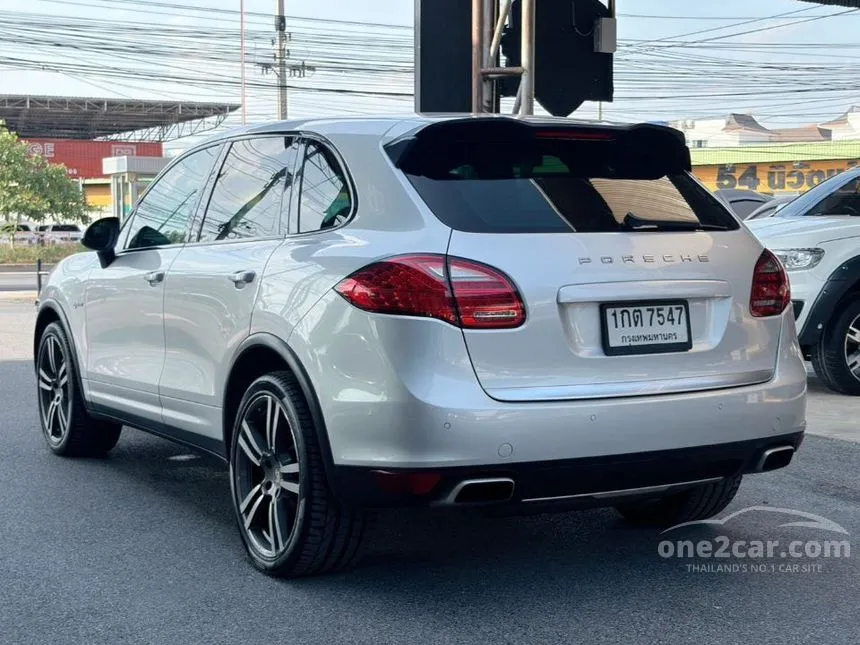 2011 Porsche CAYENNE S Hybrid SUV