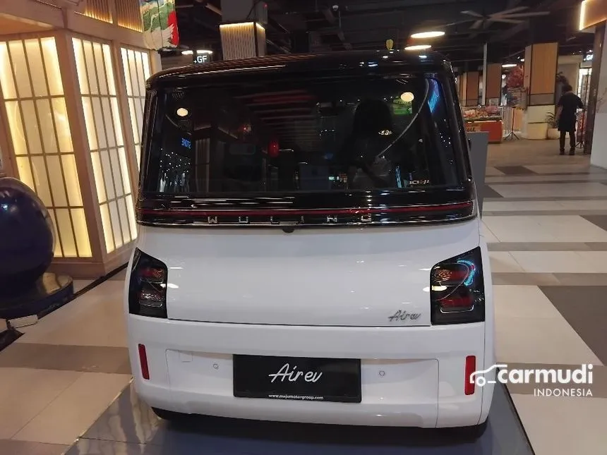 2025 Wuling Air EV Pro 300KM Hatchback