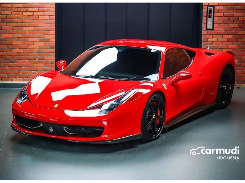 2011 Ferrari 458 Italia Coupe