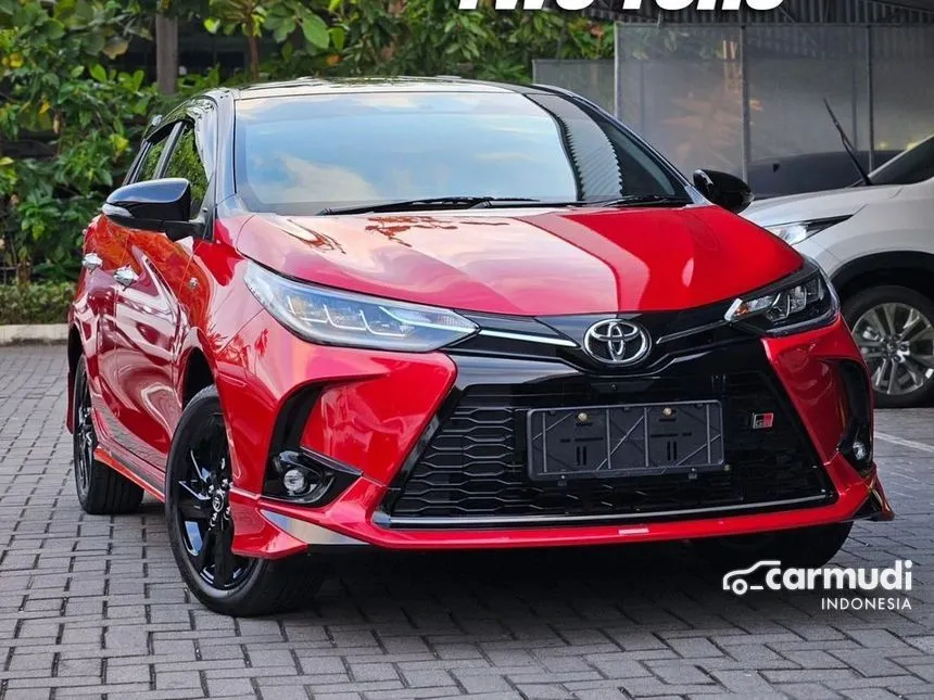 2024 Toyota Yaris S GR Sport Hatchback