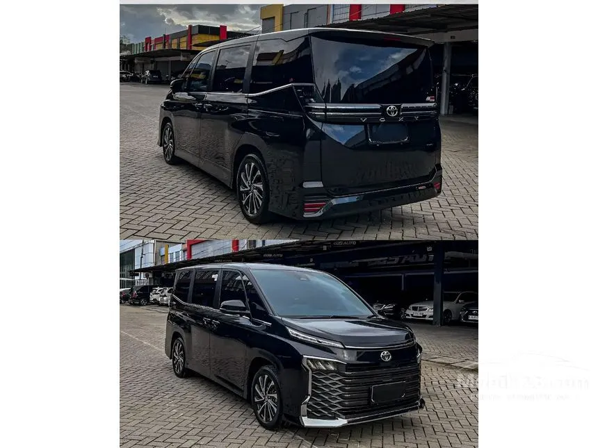 2025 Toyota Voxy (Non Premium Color) MPV