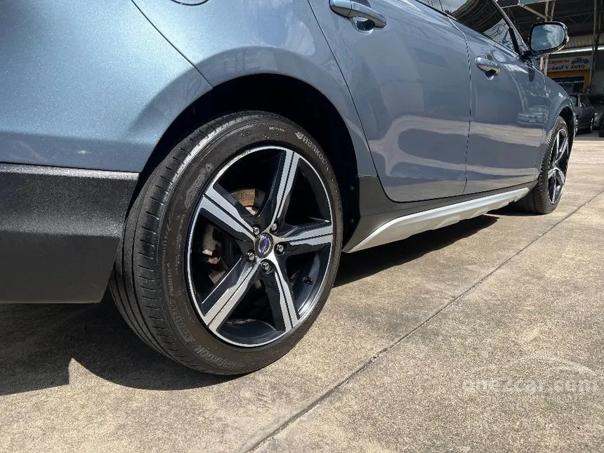 2016 Volvo V40 T5 S Wagon