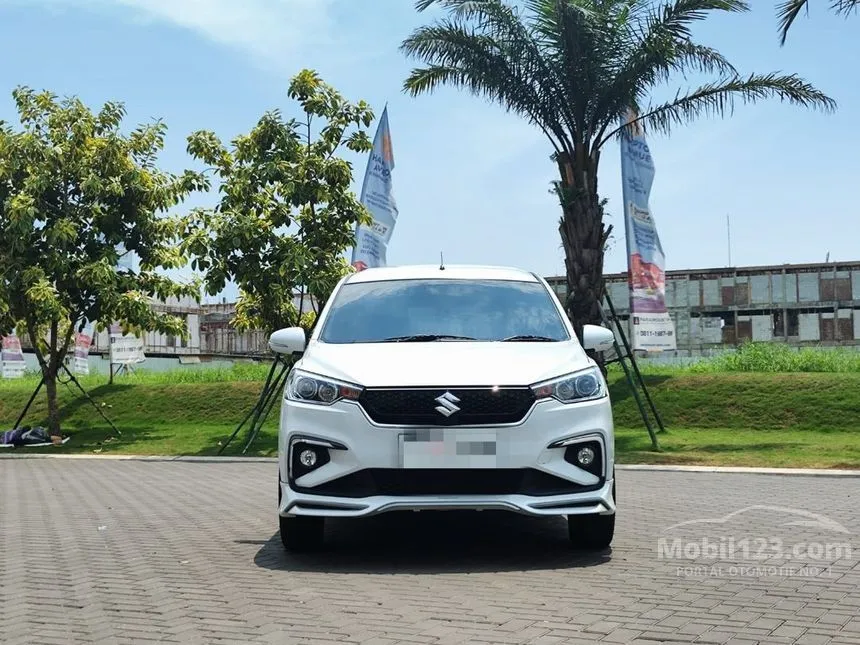 Jual Mobil Suzuki Ertiga 2022 Sport 1.5 di Banten Automatic MPV Putih Rp 203.000.000