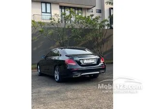 2018 Mercedes-Benz E300 2.0 AMG Line Sedan