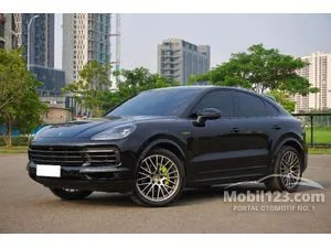 2023 Porsche Cayenne 3.0 E-Hybrid Coupe SUV