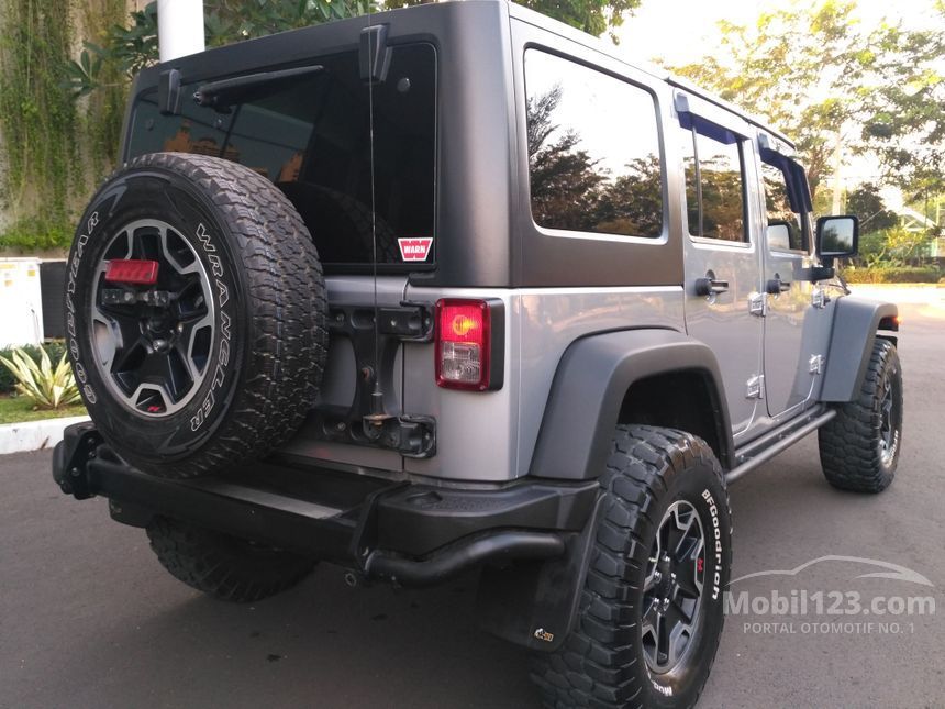 Jual Mobil  Jeep  Wrangler  2014 Rubicon  10th Anniversary 3 6 