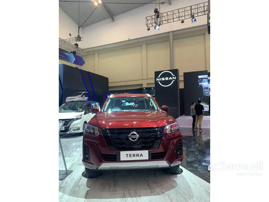 Jual Mobil Nissan Terra 2023 VL 2.5 di DKI Jakarta Automatic Wagon Merah Rp 725.000.000