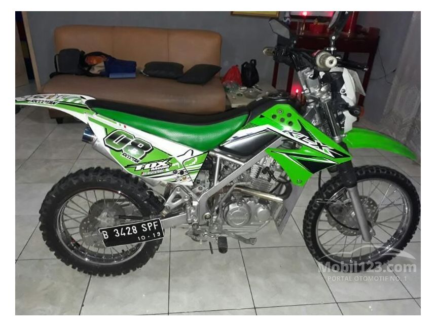 Jual Motor  Kawasaki KLX  2014 150 Manual 0 1 di DKI Jakarta  