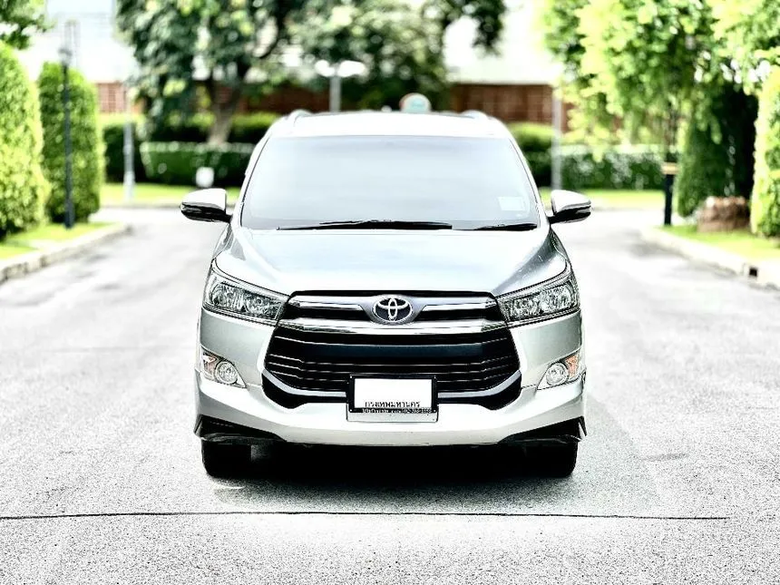 2019 Toyota INNOVA Crysta G Wagon
