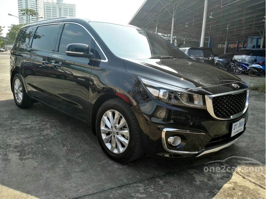 2016 Kia Grand Carnival 2.2 EX Wagon AT for sale on One2car