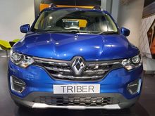 HARGA DAN PROMO RENAULT TRIBER 2020