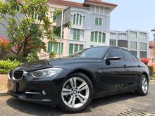 2014 BMW 320i 2.0 Sport Sedan Nik14 Black Km19rb Wrnty Full Parts-2019 TDP.75JT