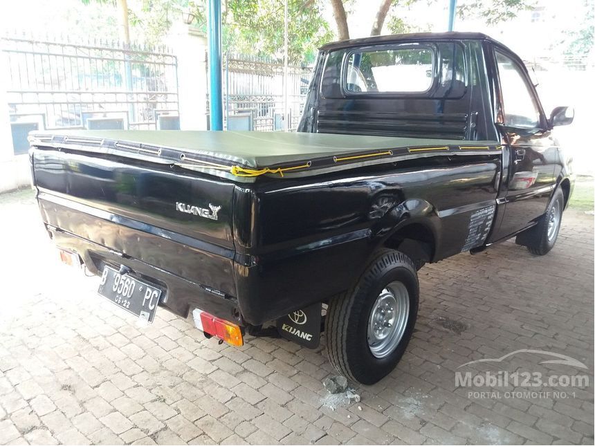 Jual Mobil Toyota Kijang Pick Up 2006 1.5 di Banten Manual 