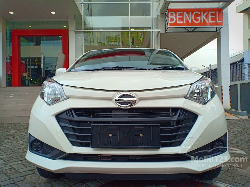 Jual Mobil Daihatsu Sigra 2019 M 1.0 di DKI Jakarta Manual MPV Putih Rp