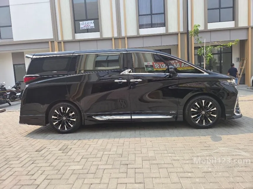 2024 Toyota Alphard HEV Modelista MPV