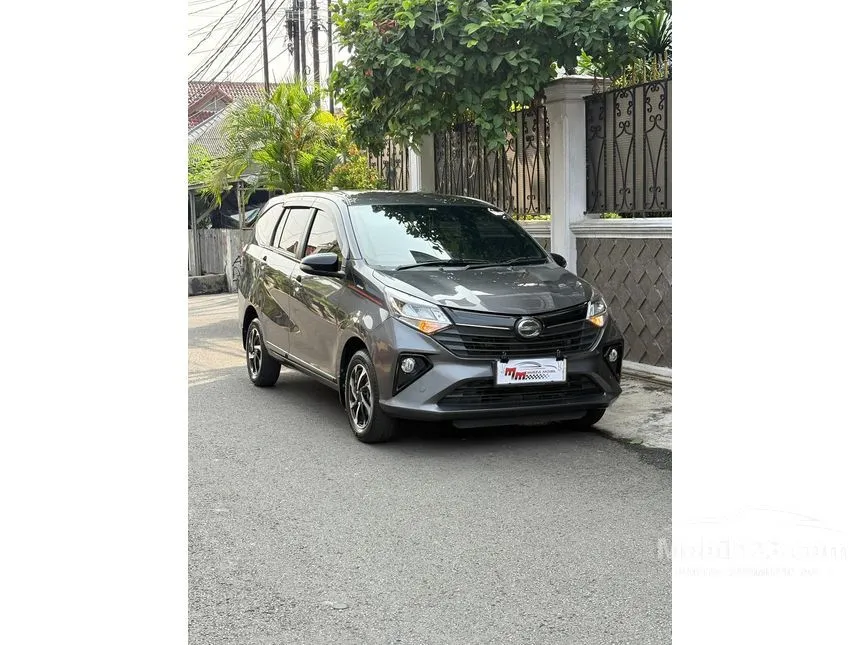 2024 Daihatsu Sigra R Deluxe MPV
