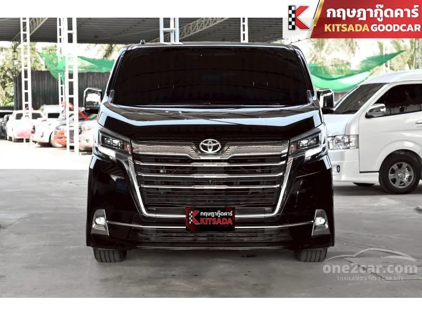 2020 Toyota Majesty Premium Van