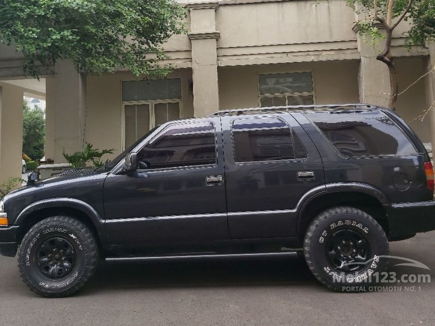 Jual Mobil Opel Blazer 2000 Montera LN 2 2 di Jawa Barat Jual Mobil Opel Blazer 2000 Montera LN 2 2 di Jawa Barat