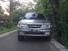 Isuzu Panther Matic LS Turbo Hi Grade 2004