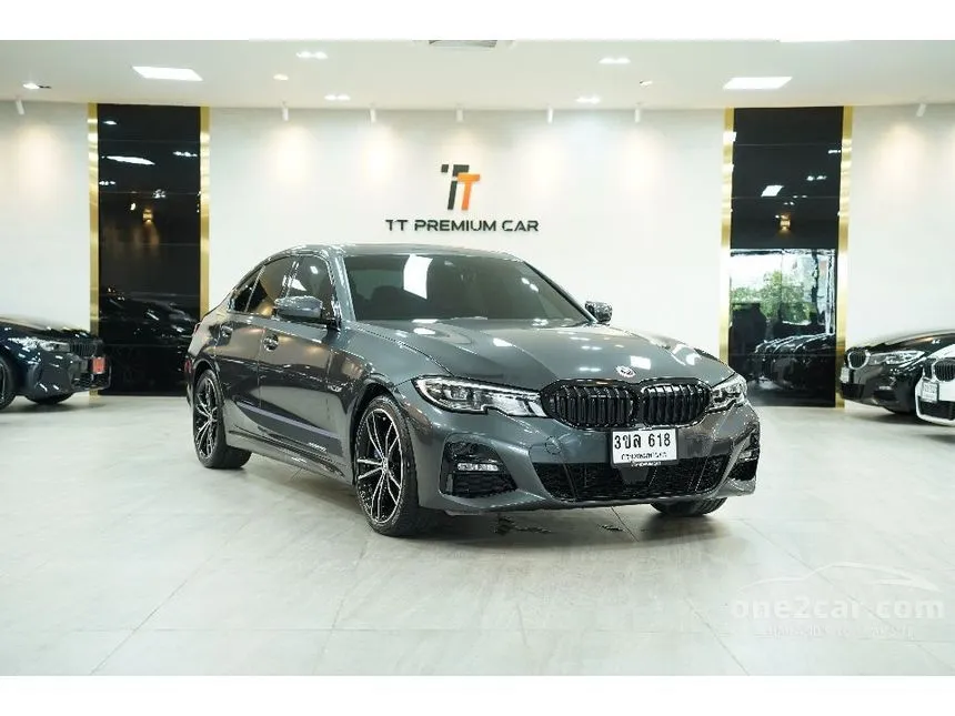 2023 BMW 330e M Sport Sedan