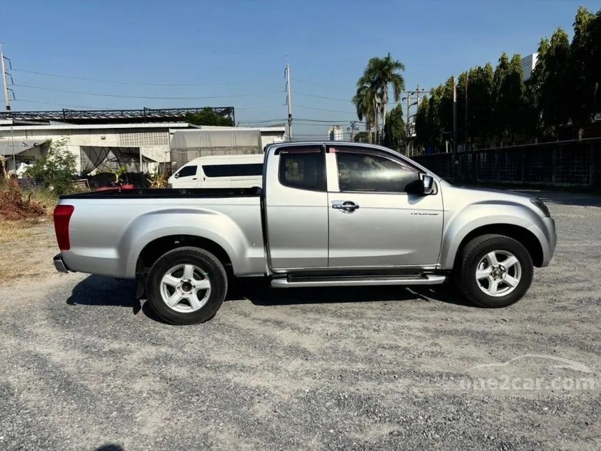 2015 Isuzu D-Max Hi-Lander Z Pickup