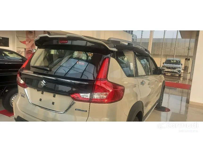 2025 Suzuki XL7 Alpha Hybrid (Two Tone) SUV