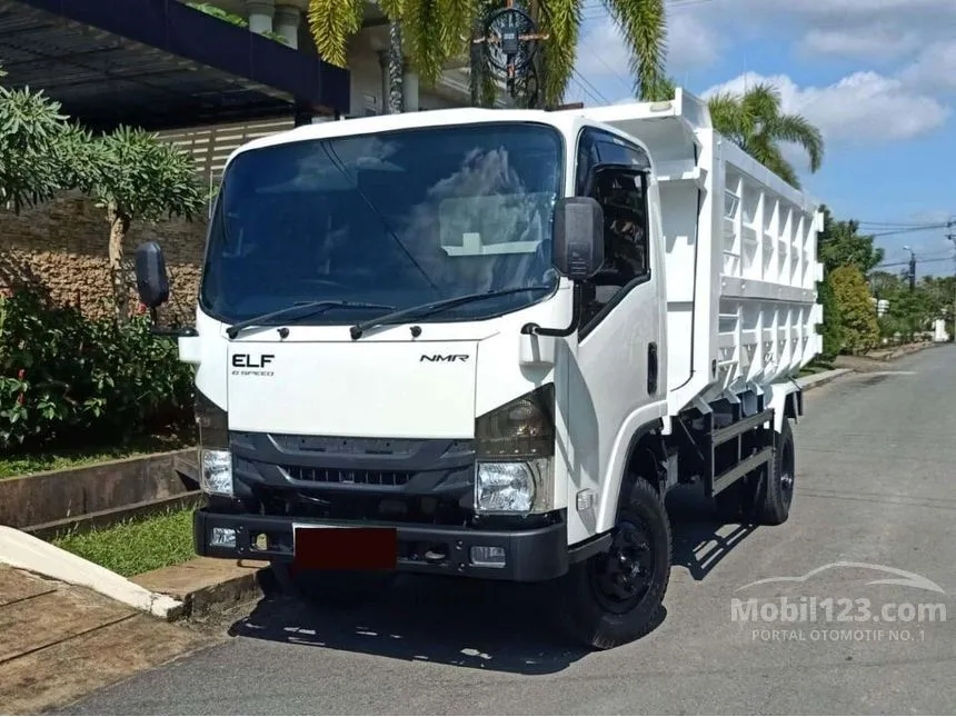 Jual Mobil Isuzu Elf 2022 NMR 81 4.8 di Kalimantan Barat Manual Trucks Putih Rp 365.000.000
