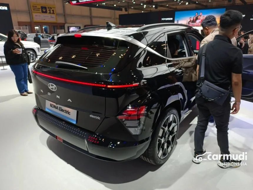 2024 Hyundai Kona Electric Long Range Signature Wagon