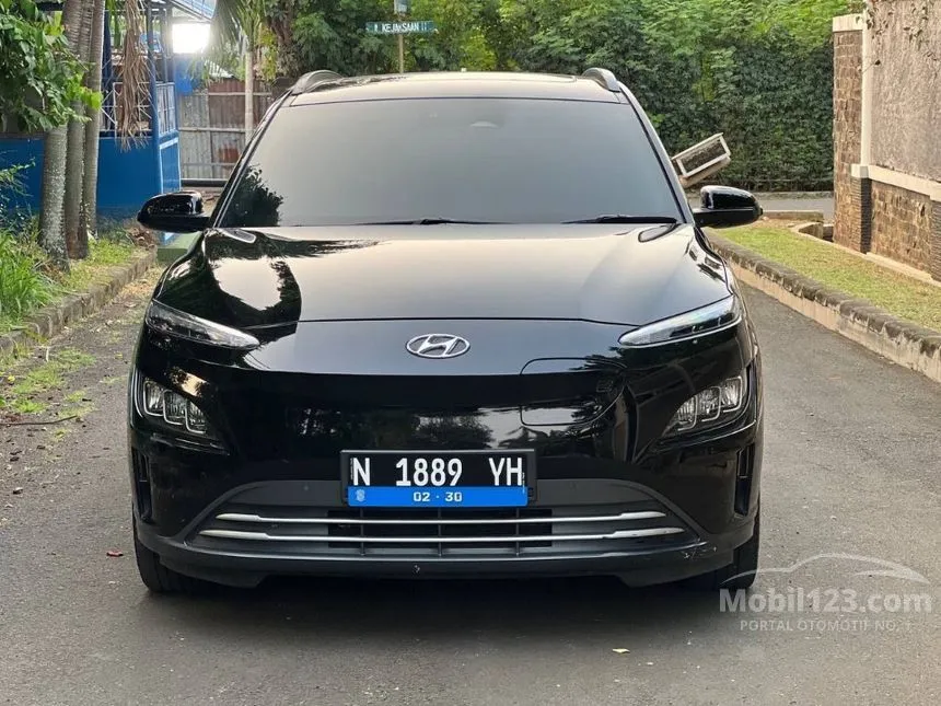 2021 Hyundai Kona Signature SUV