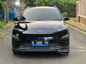 2021 Hyundai Kona Signature SUV