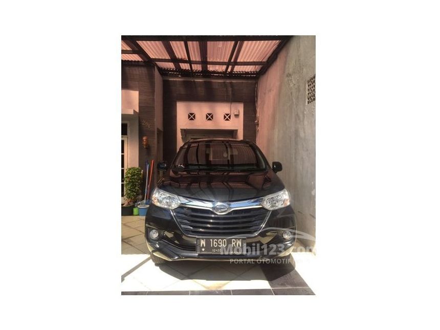 2015 Daihatsu Xenia R STD MPV