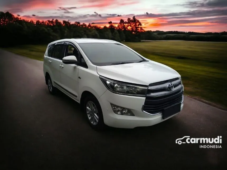 Jual Mobil Toyota Kijang Innova 2016 V 2.0 di Jawa Timur Manual MPV Putih Rp 257.500.000