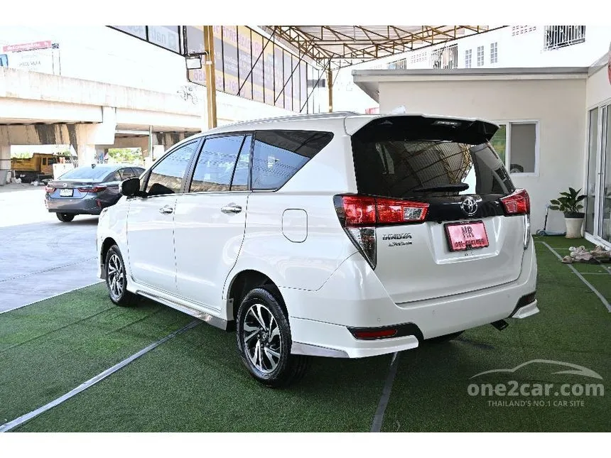 2021 Toyota INNOVA Crysta Wagon