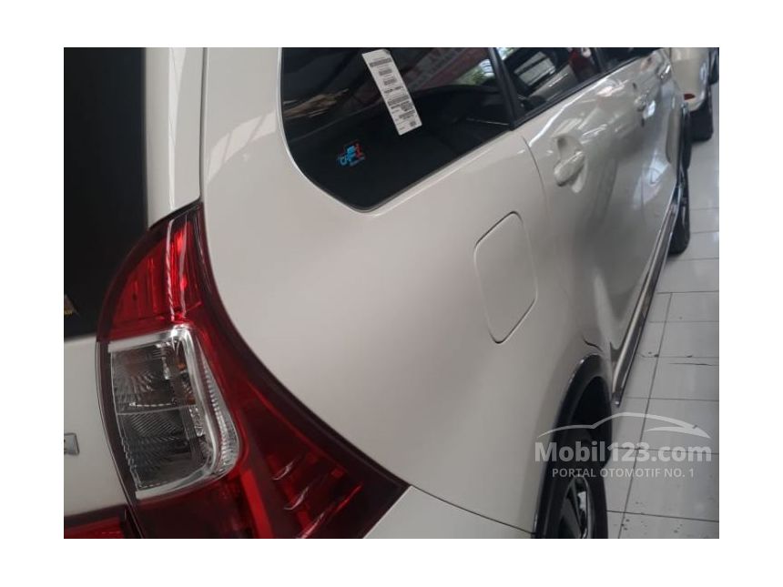 Jual Mobil  Daihatsu  Xenia  2021 Custom 1 3 di Jawa  Barat  