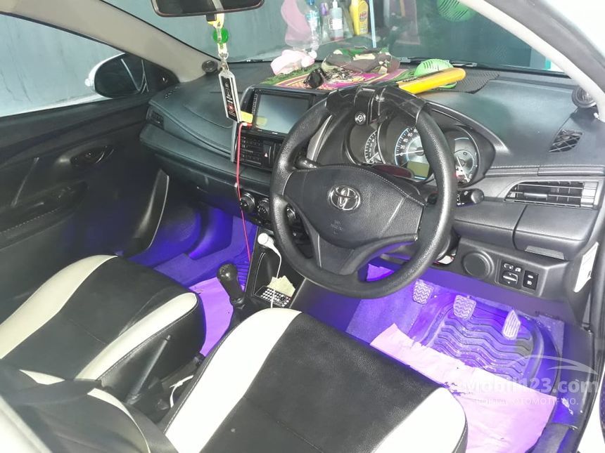 2016 Toyota Limo 1.5 Manual Sedan