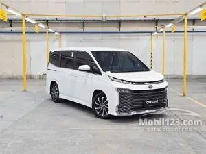 2022 Toyota Voxy 2.0 (Premium Color) MPV