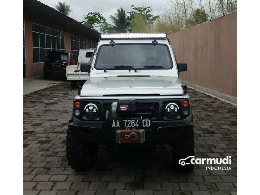Suzuki Jimny 2006 1.0 in Indonesia (Others) Manual Jeep White for Rp