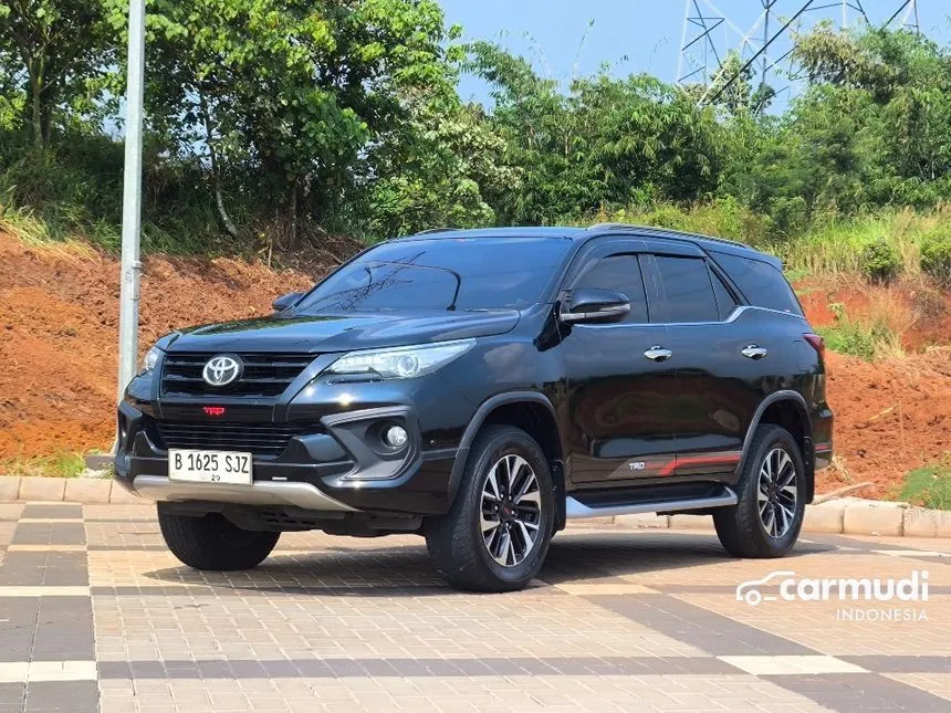 2019 Toyota Fortuner VRZ TRD 4X2 SUV