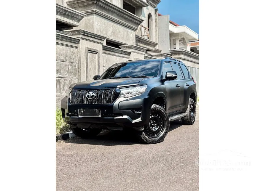 2011 Toyota Land Cruiser Prado TX SUV