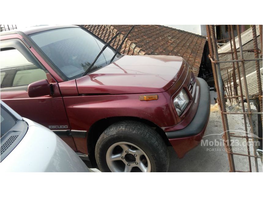 Jual Mobil  Suzuki  Escudo  1994 JLX  1 6 di Jawa Barat Manual 