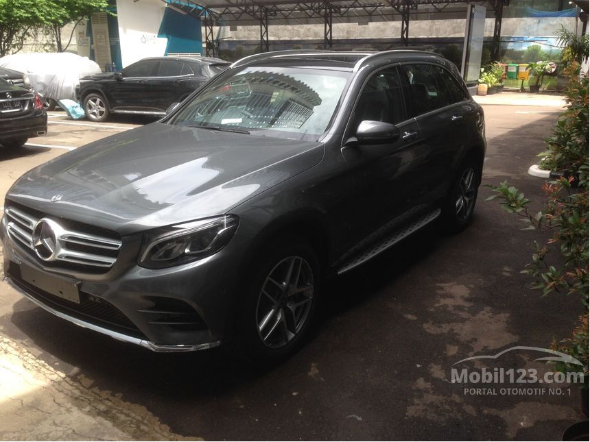 Jual Mobil Mercedes-Benz GLC 200 2017 Exclusive 2.0 di DKI 