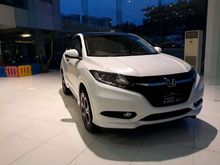 HR-V 1.8 Prestige BEST PRICE DISINI